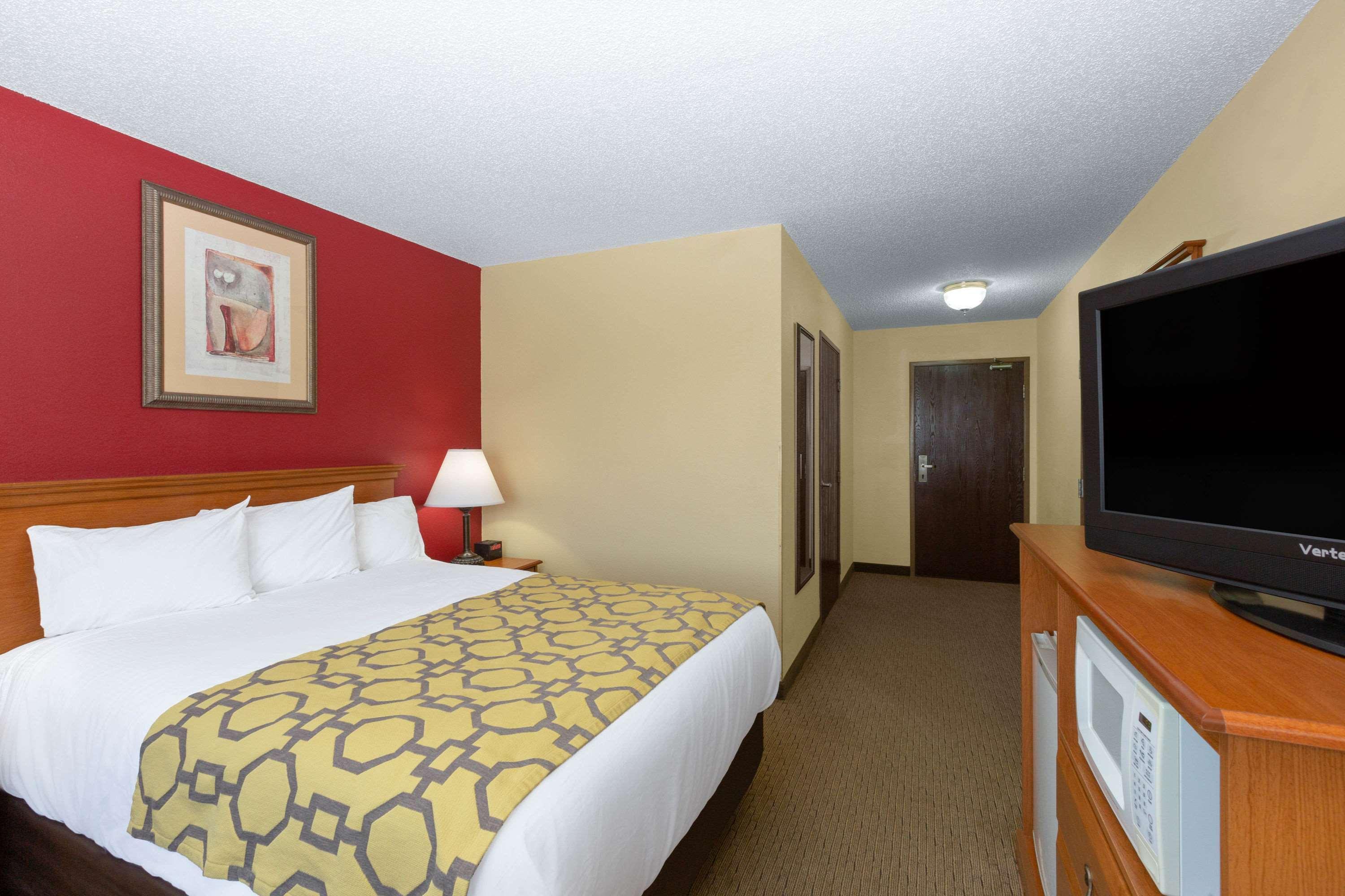 Baymont By Wyndham Fort Dodge Kültér fotó