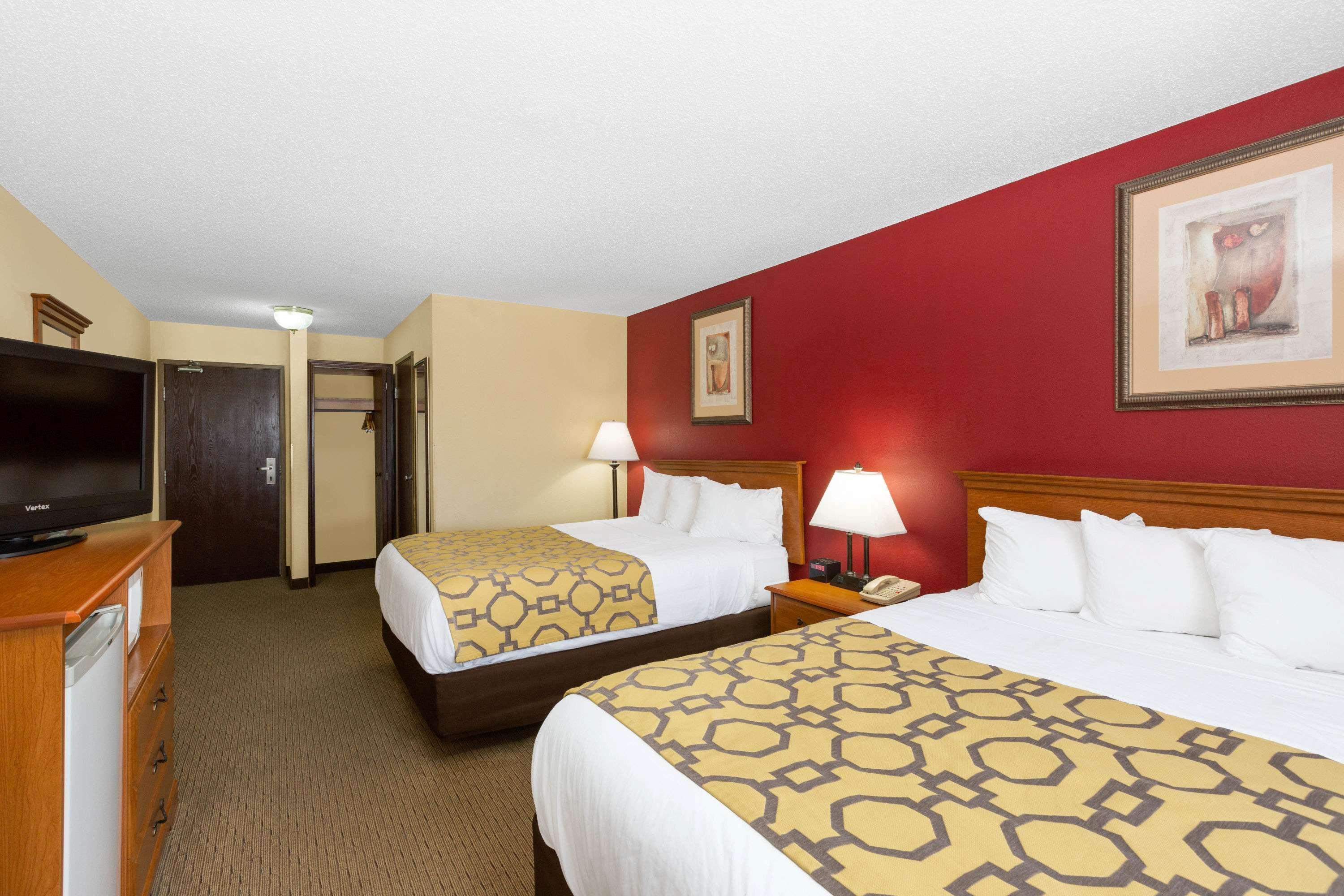 Baymont By Wyndham Fort Dodge Kültér fotó
