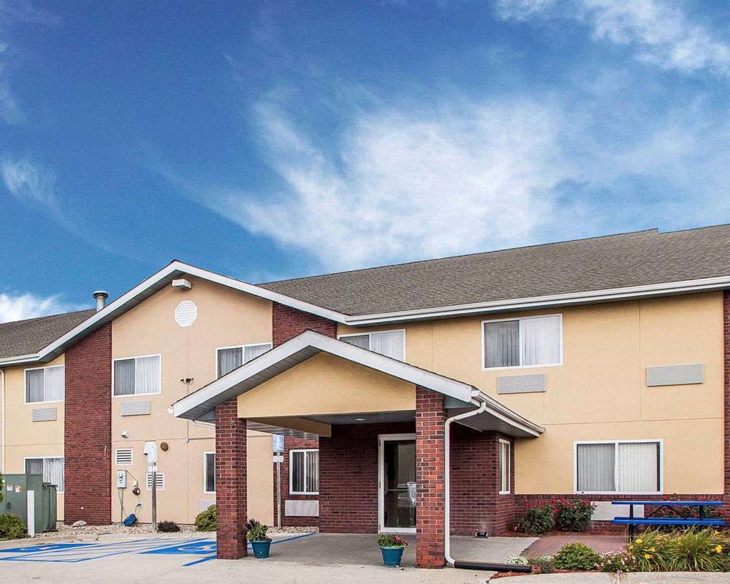 Baymont By Wyndham Fort Dodge Kültér fotó